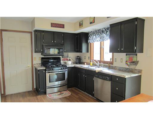 54944 Sunray Dr W, Osceola, IN 46561 photo 13