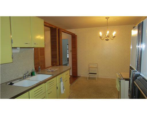 1307 Prospect Dr, Mishawaka, IN 46544 photo 5