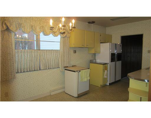 1307 Prospect Dr, Mishawaka, IN 46544 photo 6