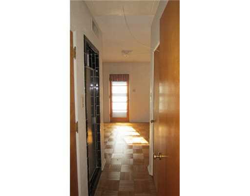 1307 Prospect Dr, Mishawaka, IN 46544 photo 7