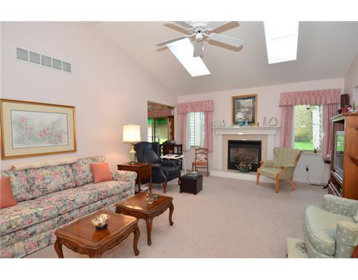52565 Westgate Dr, South Bend, IN 46635 photo 2