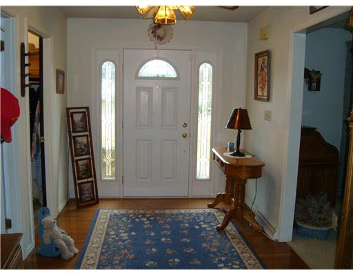 51352 Sandyridge Ln, South Bend, IN 46628 photo 3