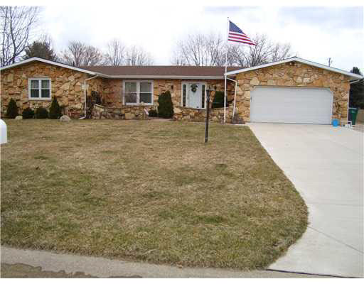 51352 Sandyridge Ln, South Bend, IN 46628 photo 1