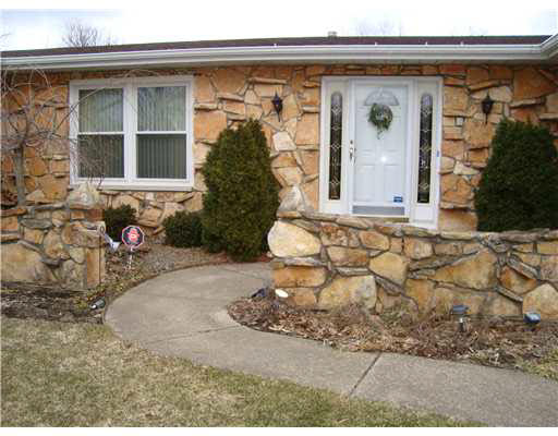 51352 Sandyridge Ln, South Bend, IN 46628 photo 2