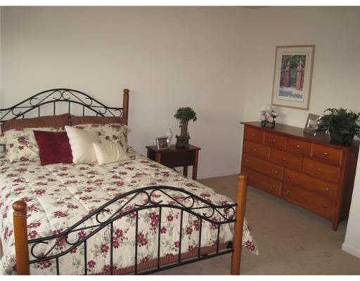 2007 Rambling Rose Ln, Mishawaka, IN 46544 photo 6