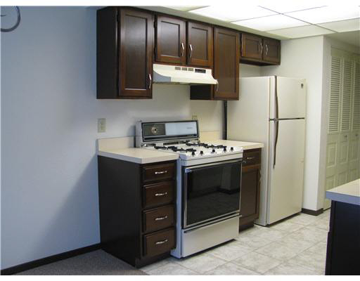 18130 Field Ct, South Bend, IN 46637 photo 9