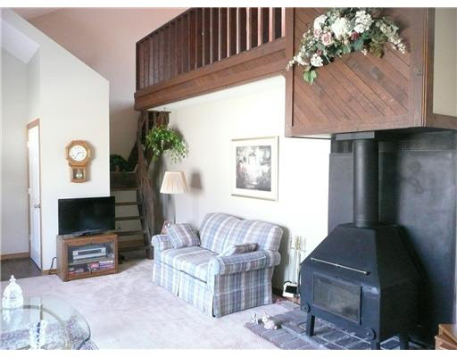 2303 Brady Ln, Mishawaka, IN 46544 photo 2