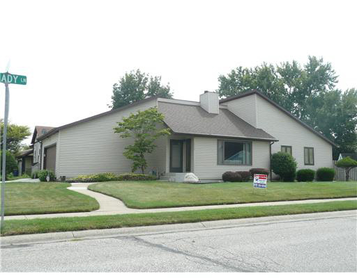 2303 Brady Ln, Mishawaka, IN 46544 photo 1