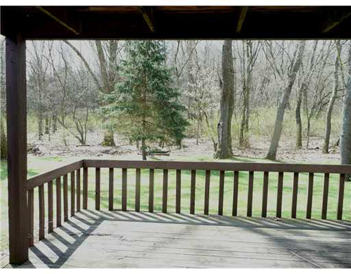 21490 Ravenna Dr, South Bend, IN 46628 photo 12