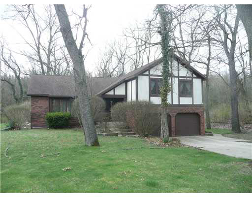 21490 Ravenna Dr, South Bend, IN 46628 photo 16