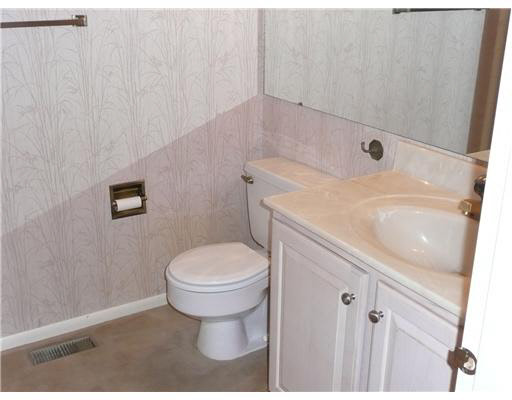 52144 Fieldstone Ln, Granger, IN 46530 photo 11