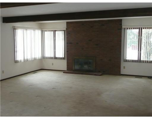 52144 Fieldstone Ln, Granger, IN 46530 photo 3
