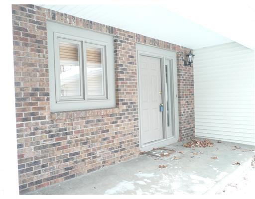 52144 Fieldstone Ln, Granger, IN 46530 photo 2