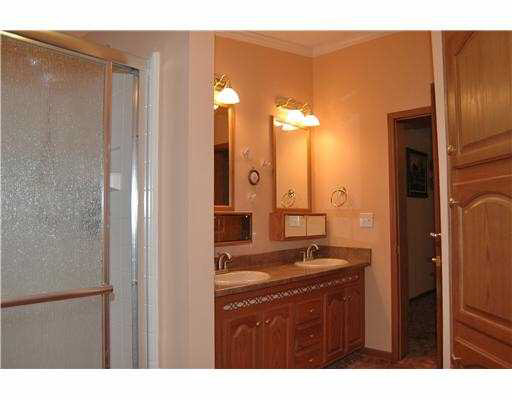 2411 Division St, Mishawaka, IN 46545 photo 10