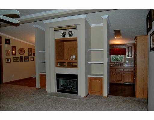 2411 Division St, Mishawaka, IN 46545 photo 3
