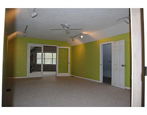 12318 Rodeo Ct, Granger, IN 46530 photo 5