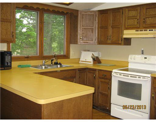 50688 Country Knolls Dr, Granger, IN 46530 photo 13