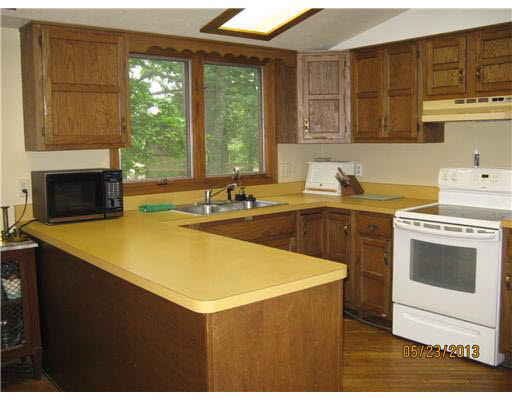 50688 Country Knolls Dr, Granger, IN 46530 photo 11