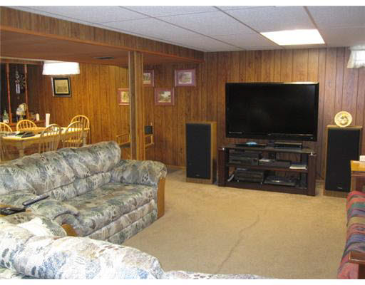 21865 Belkay Dr, South Bend, IN 46628 photo 17
