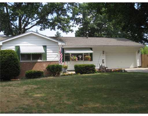 21865 Belkay Dr, South Bend, IN 46628 photo 2