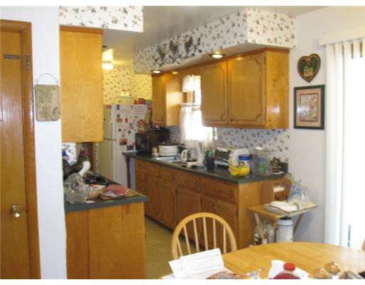 21865 Belkay Dr, South Bend, IN 46628 photo 8