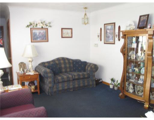 21865 Belkay Dr, South Bend, IN 46628 photo 4