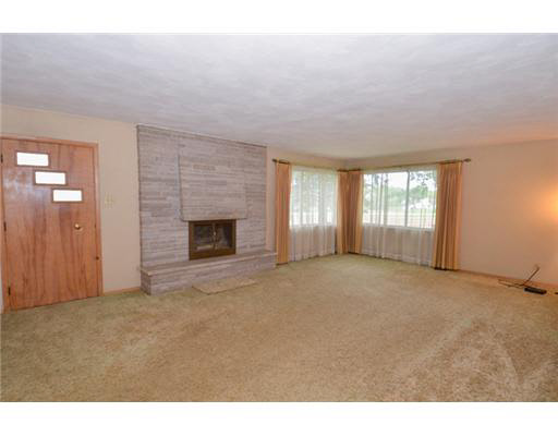 17011 Ireland Rd, South Bend, IN 46614 photo 9