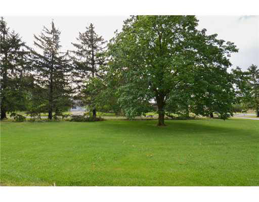 17011 Ireland Rd, South Bend, IN 46614 photo 13