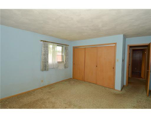 17011 Ireland Rd, South Bend, IN 46614 photo 8