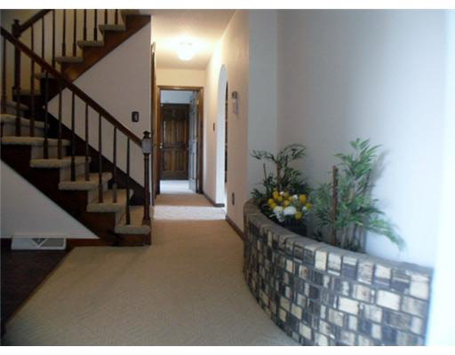 52450 Tally Ho Dr N, South Bend, IN 46635 photo 10