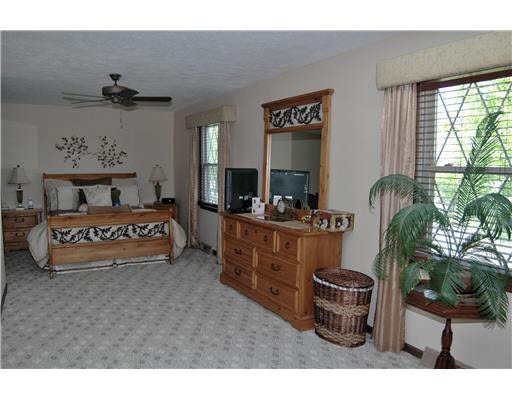 51666 Trowbridge Ln, South Bend, IN 46637 photo 10