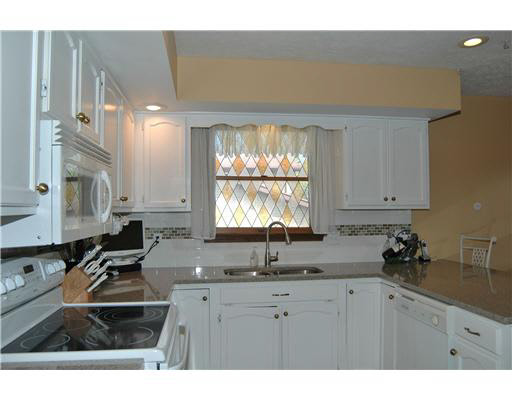 51666 Trowbridge Ln, South Bend, IN 46637 photo 6