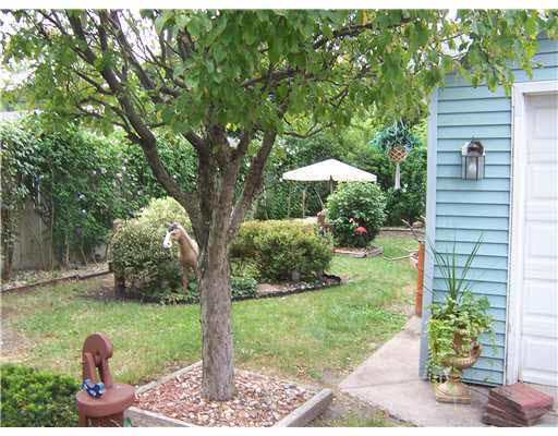 19491 Darden Rd, South Bend, IN 46637 photo 8