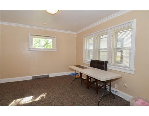218 St Peter, South Bend, IN 46617 photo 5