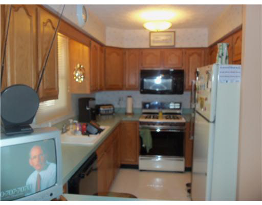 4621 Inverness Ln, South Bend, IN 46614 photo 10