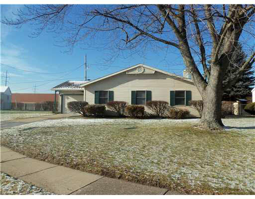 4621 Inverness Ln, South Bend, IN 46614 photo 3