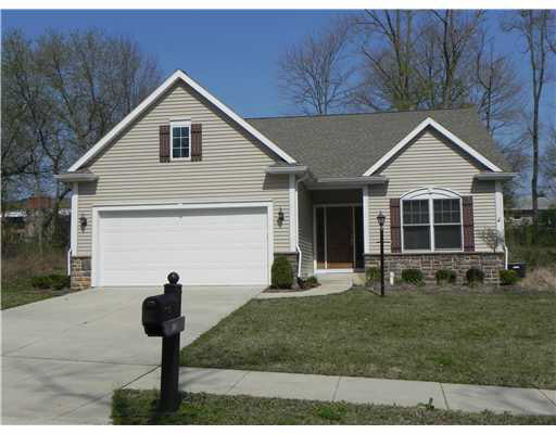 1817 Overlook Ct, South Bend, IN 46614 photo 1