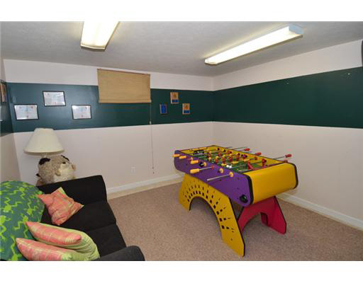 52702 Spring Valley Ln, Granger, IN 46530 photo 11