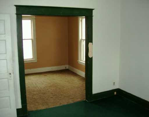 206 Bowman, South Bend, IN 46613 photo 3