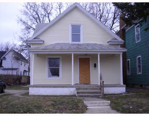 117 Calvert E, South Bend, IN 46613 photo 1