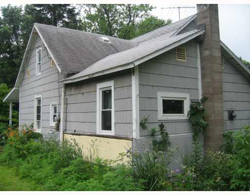907 John St E, Knox, IN 46534 photo 3