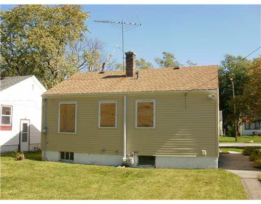4940 Jefferson St, Gary, IN 46408 photo 9