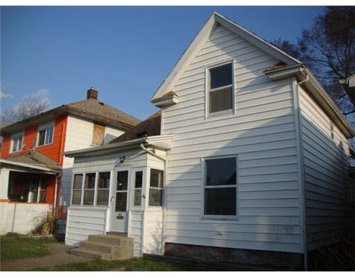 415 Bowman, South Bend, IN 46613 photo 2