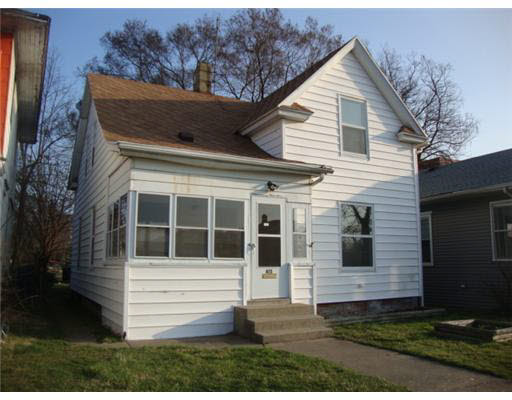 415 Bowman, South Bend, IN 46613 photo 1
