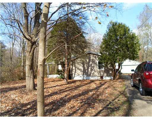 19569 Greenacre St, South Bend, IN 46637 photo 1
