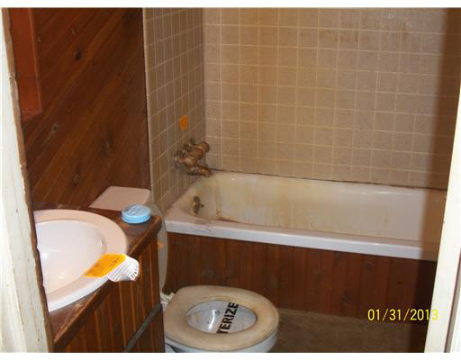 55006 3rd Ave, Elkhart, IN 46516 photo 5