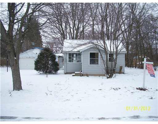 55006 3rd Ave, Elkhart, IN 46516 photo 1