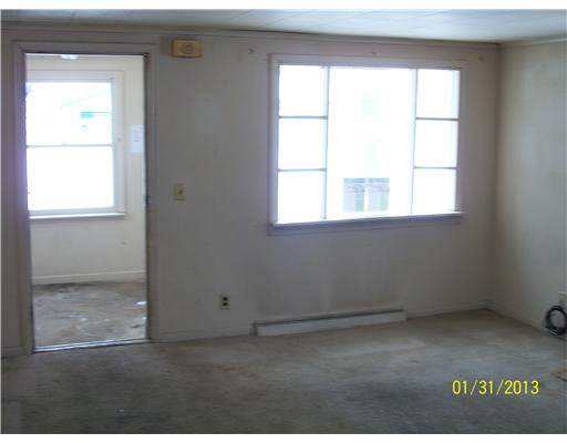 55006 3rd Ave, Elkhart, IN 46516 photo 4