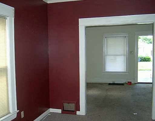 1130 Calvert, South Bend, IN 46613 photo 4