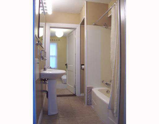 1324 Dayton E, South Bend, IN 46613 photo 7
